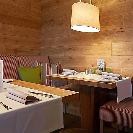 Hotel Rodelhaus 3*
