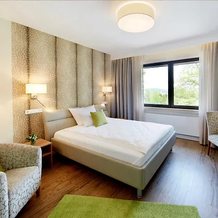 Rodelhaus Szálloda 3*